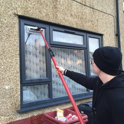 Jarvis window cleaner